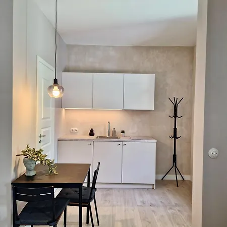 Aida Apartment, Free Parking, Centre Апартаменты *